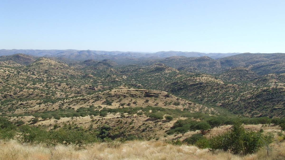 Namibia: C28 towards Swakopmund west of Windhoek
