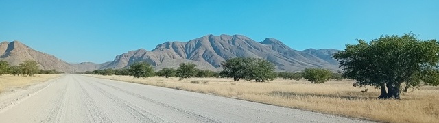 Namibia: C43 Richtung Epupa Wasserfälle